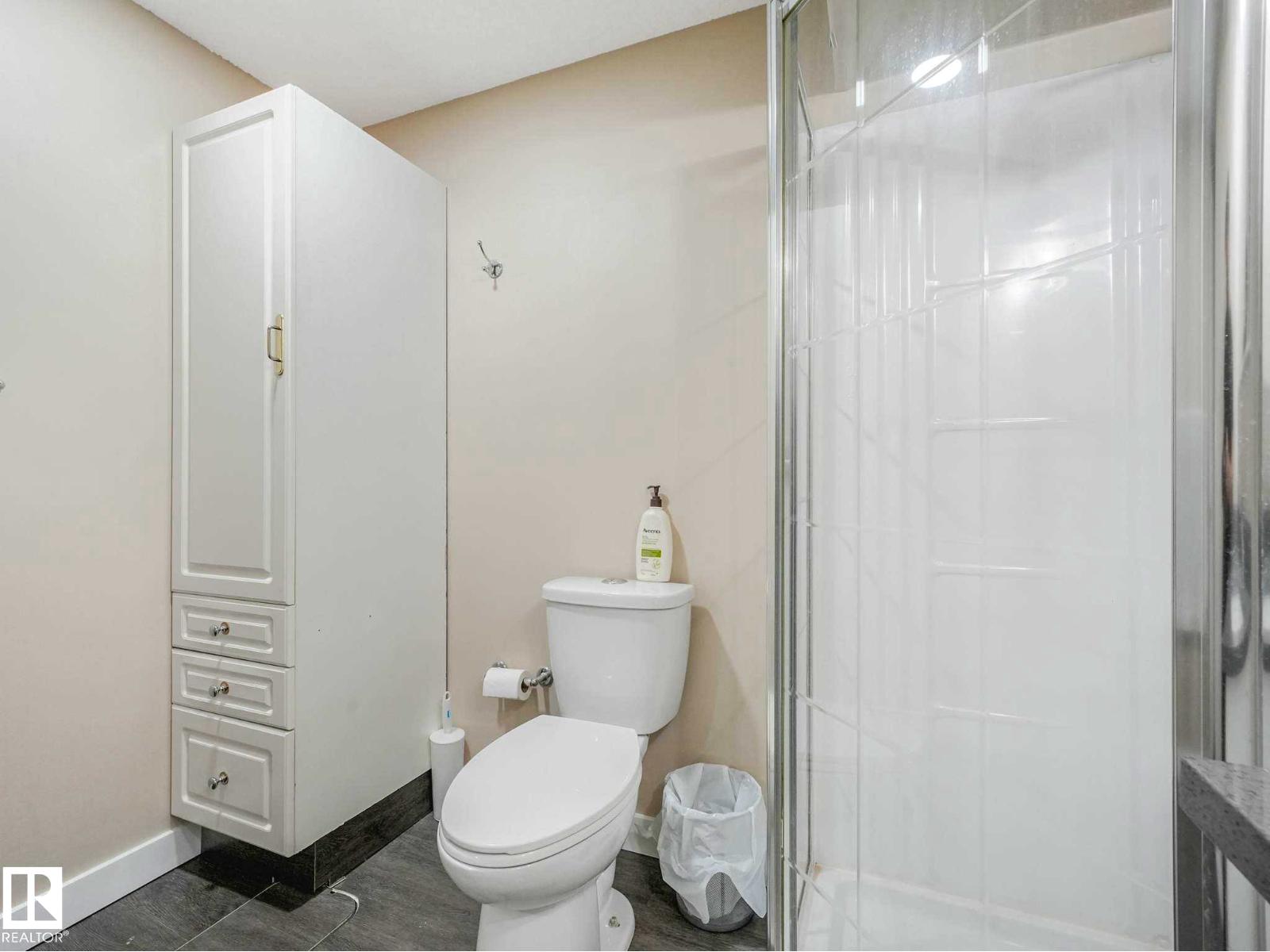 9207 169 ST NW - 53
