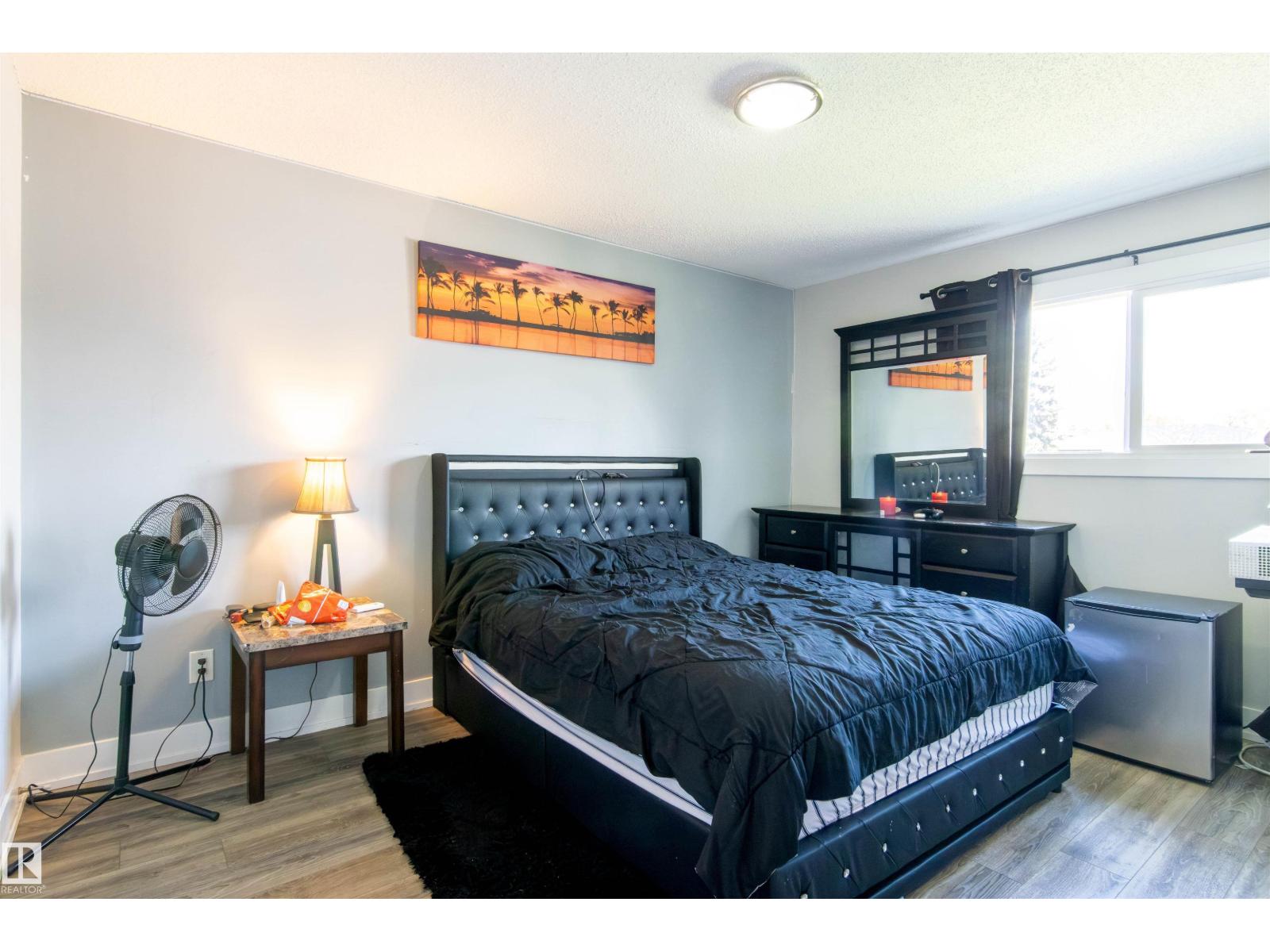 7115 39A AV NW - 10