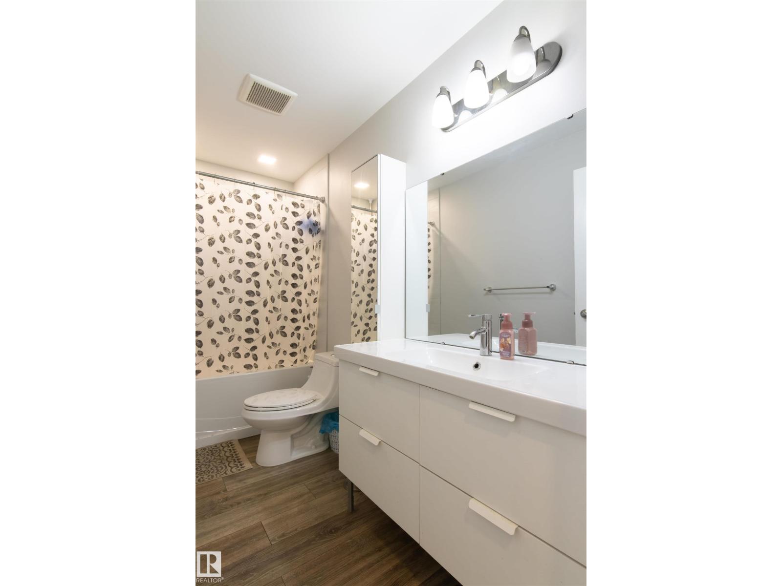 7115 39A AV NW - 18