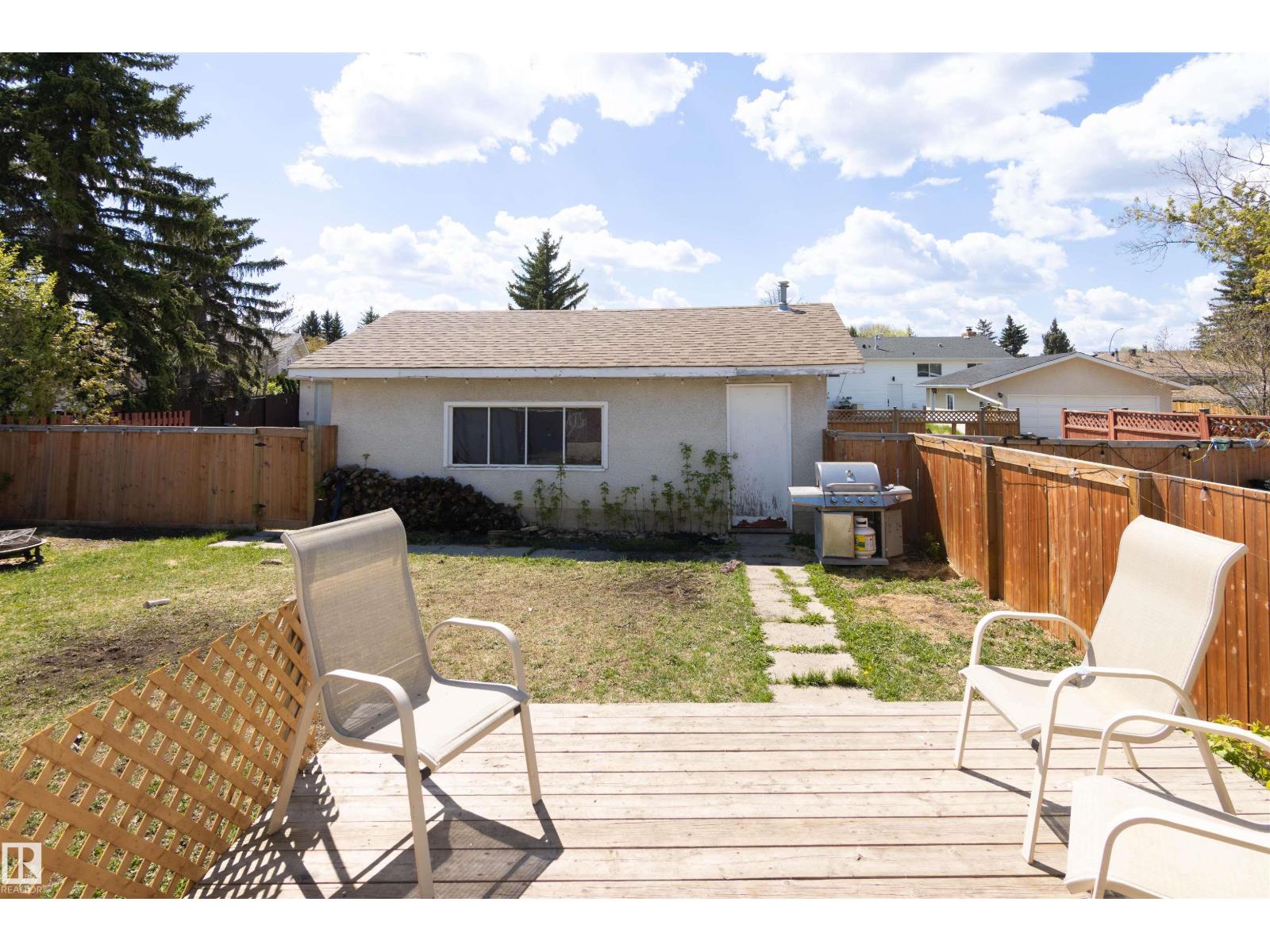 7115 39A AV NW - 21