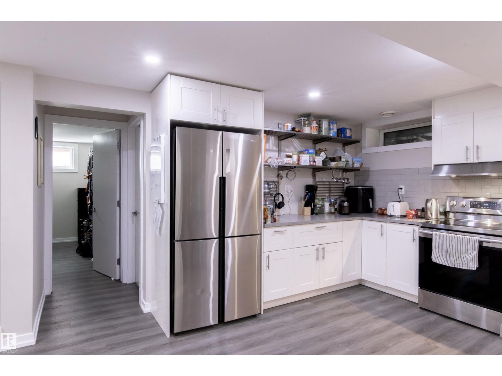 7115 39A AV NW - 26