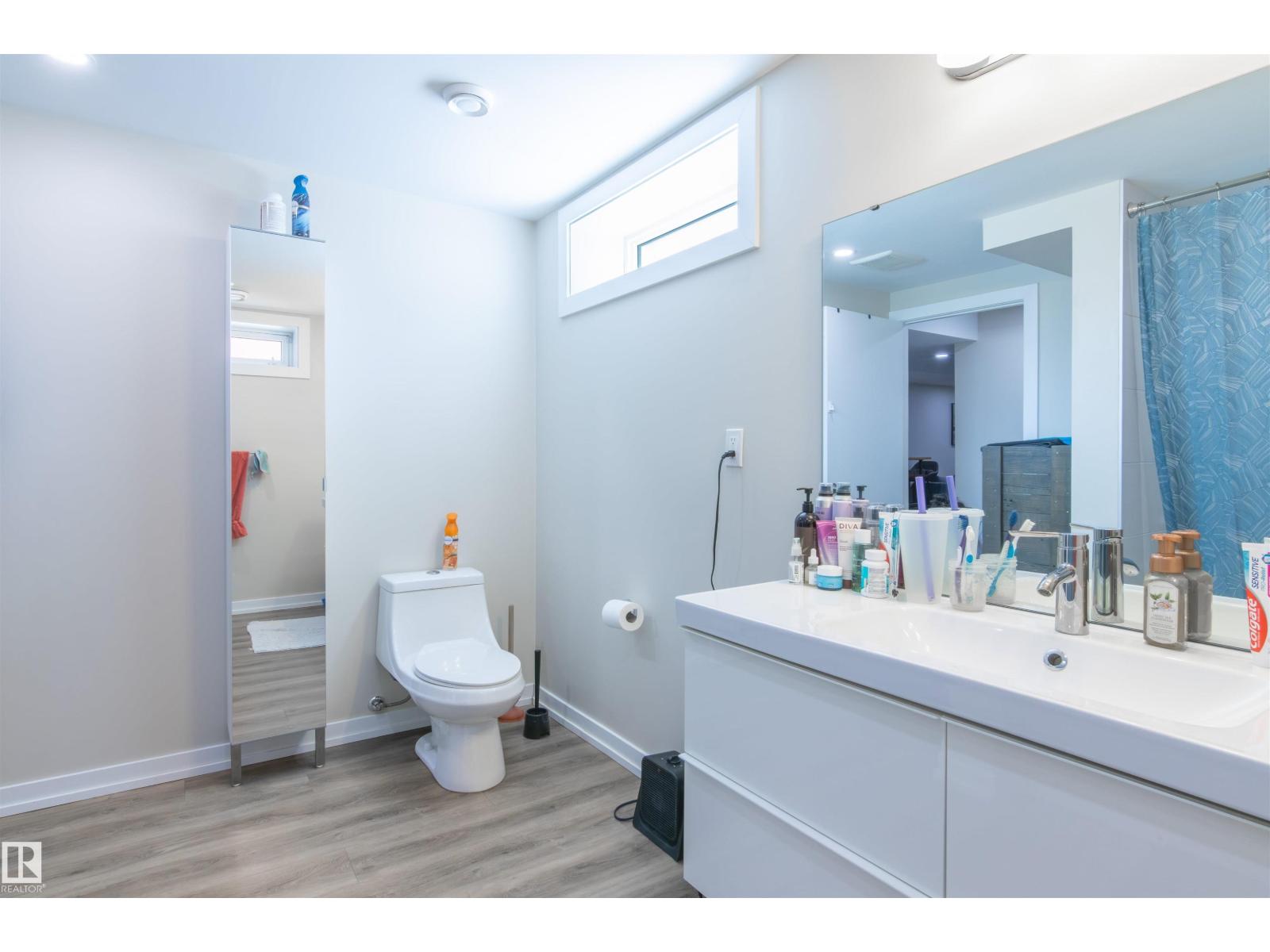 7115 39A AV NW - 37