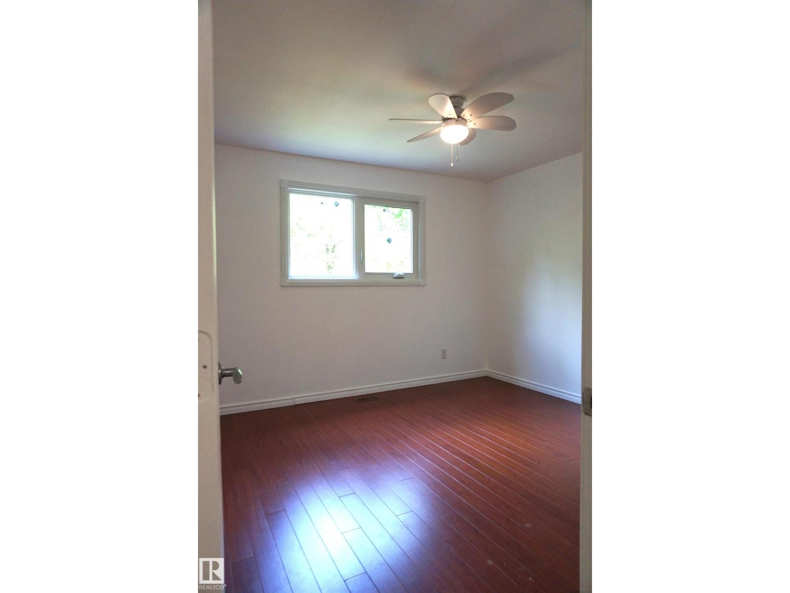 106 GREENGROVE AV - 18
