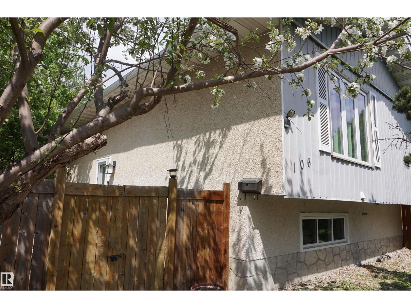 106 GREENGROVE AV - Image 2