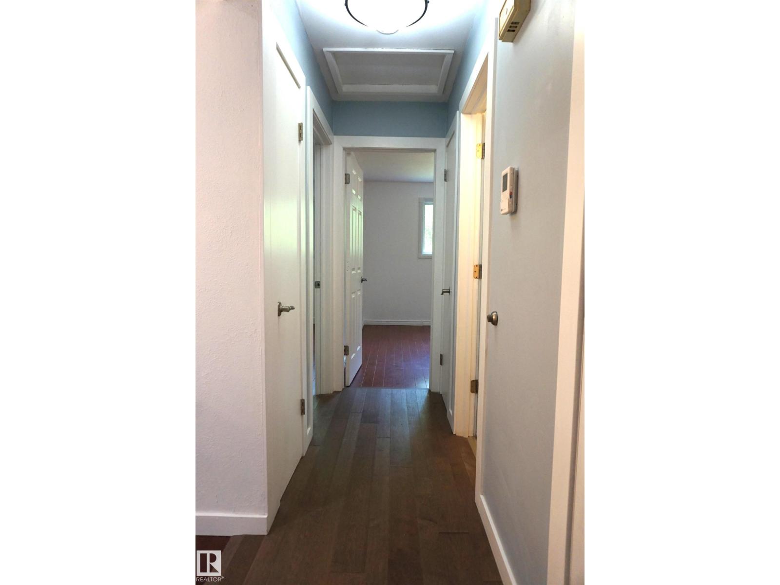 106 GREENGROVE AV - 23