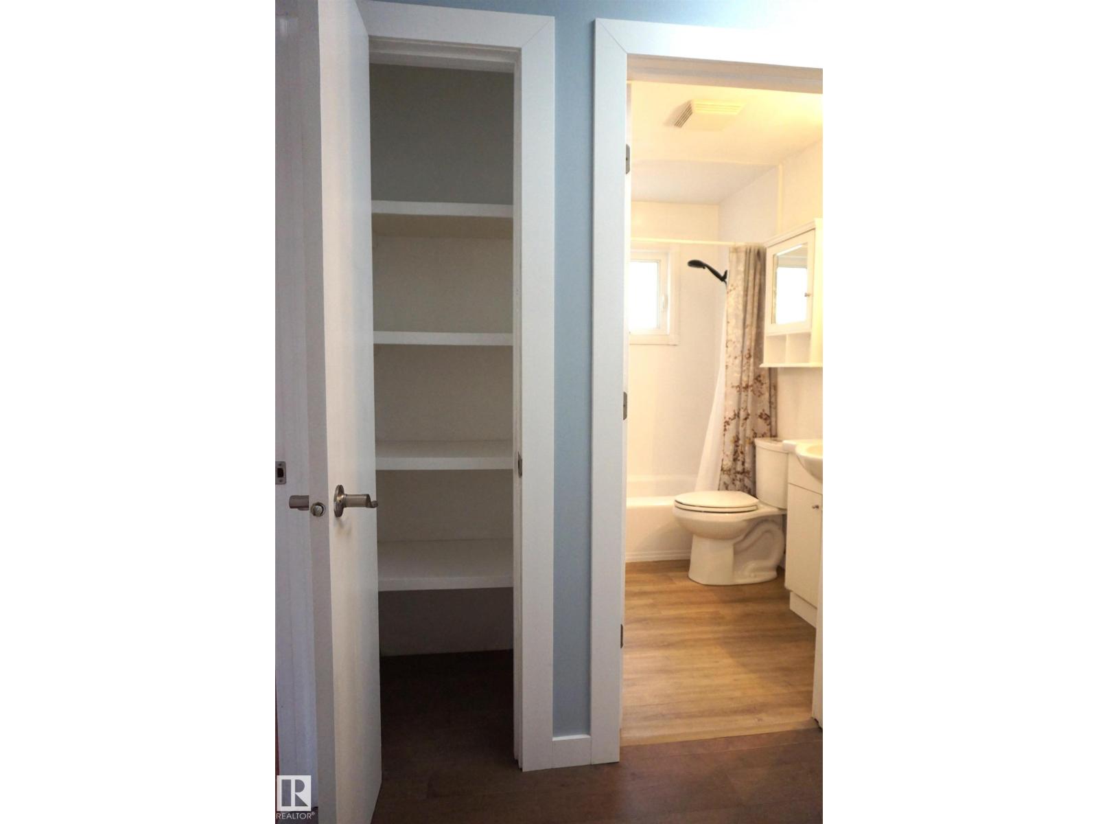 106 GREENGROVE AV - 25