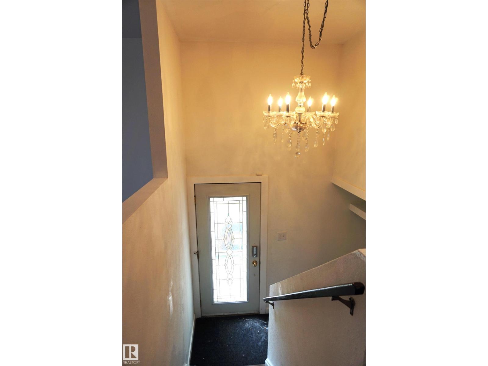 106 GREENGROVE AV - 4