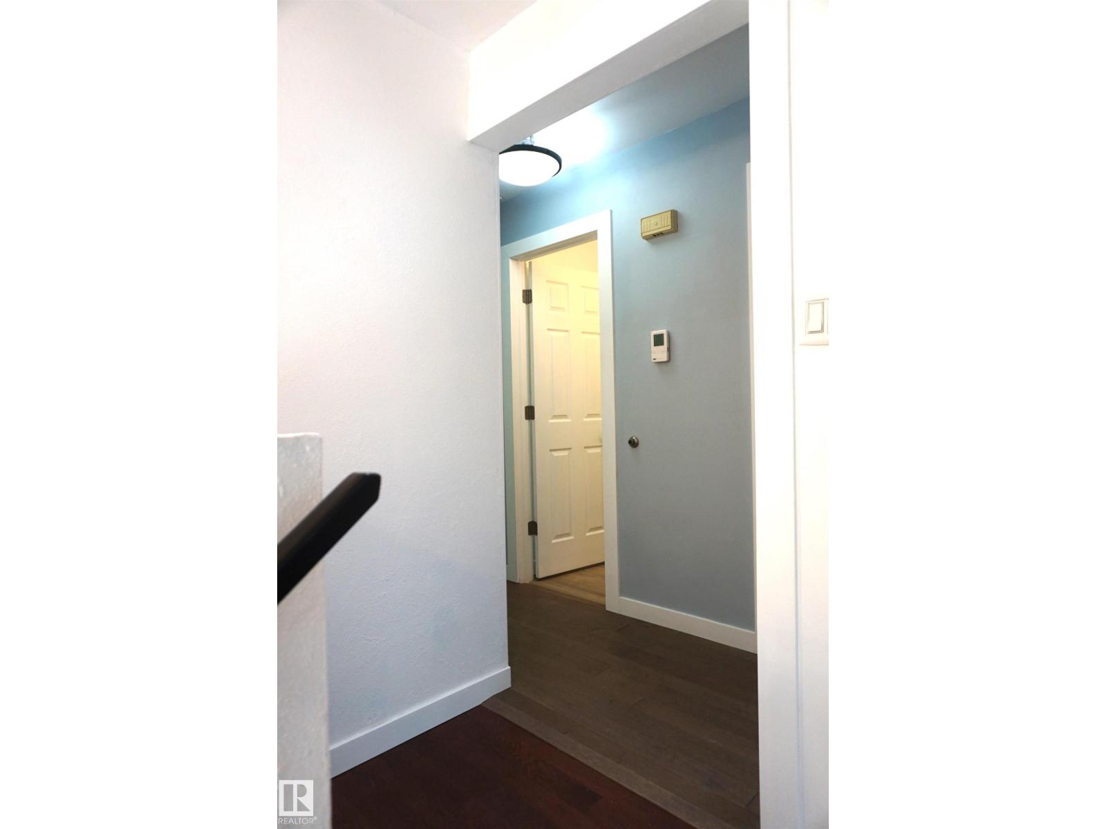 106 GREENGROVE AV - 5