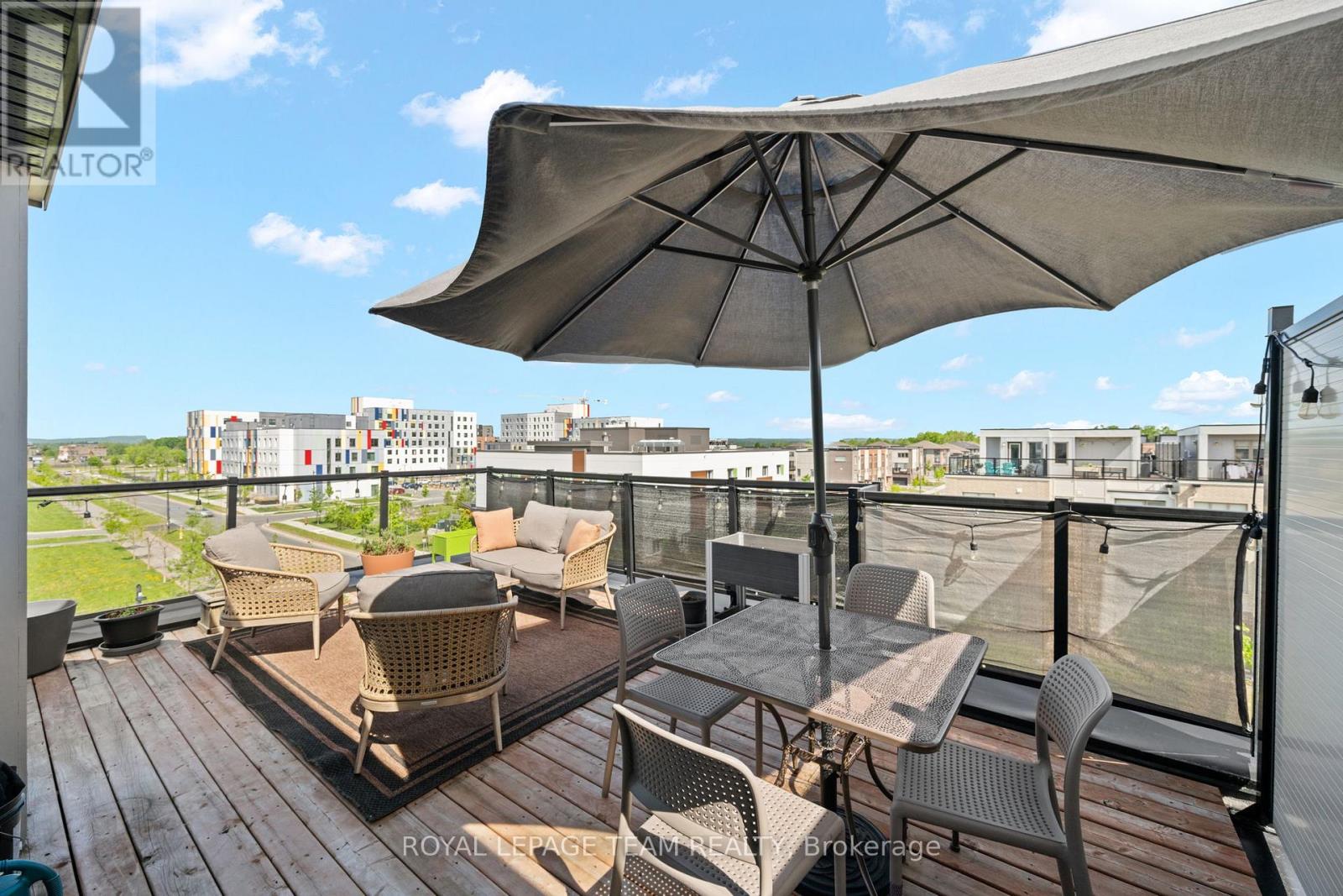762 MIKINAK ROAD - 23