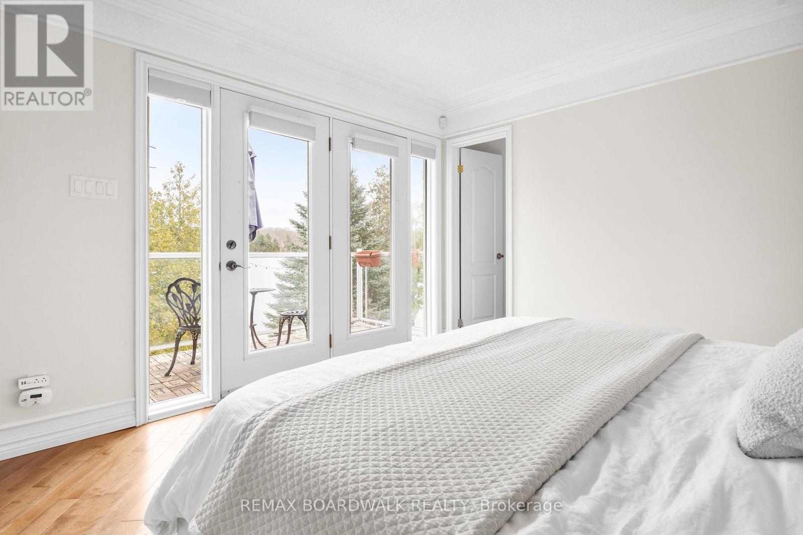 101 ARTHUR ROAD - 19