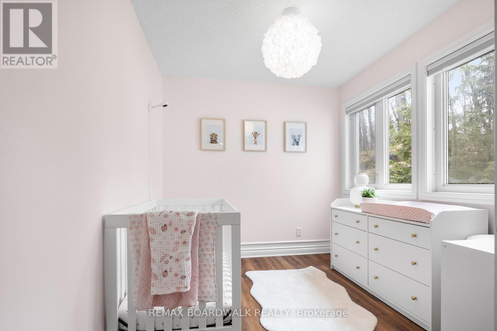 101 ARTHUR ROAD - 24