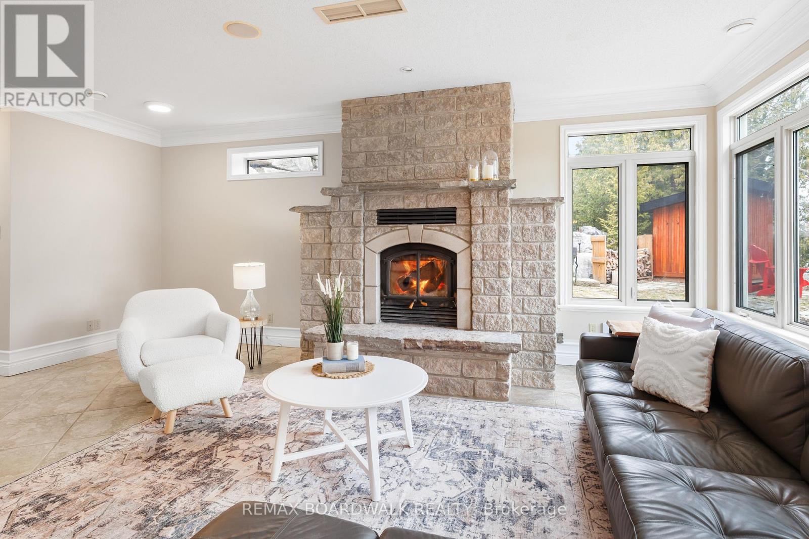 101 ARTHUR ROAD - 6