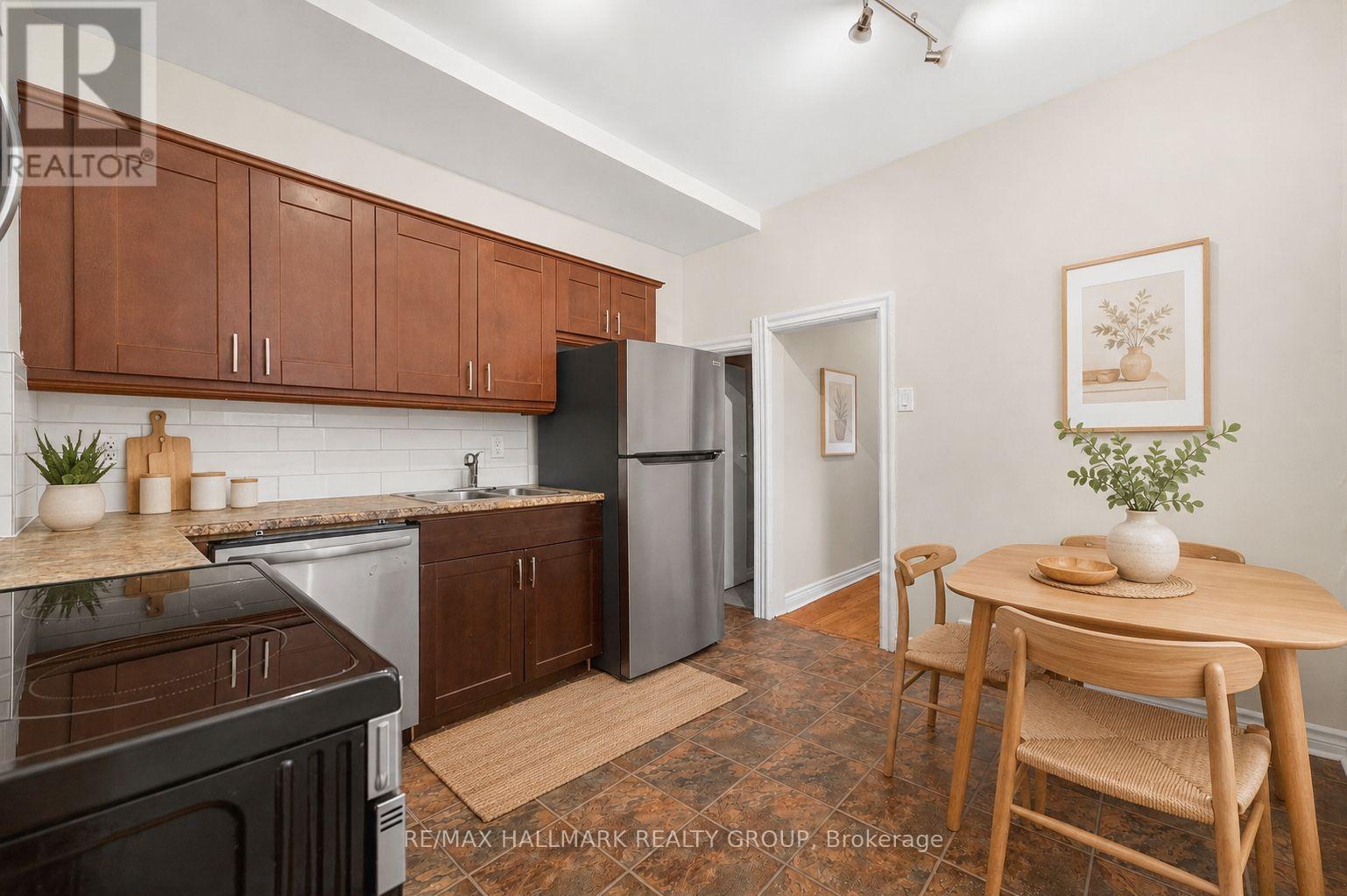 212 ARLINGTON AVENUE - 12