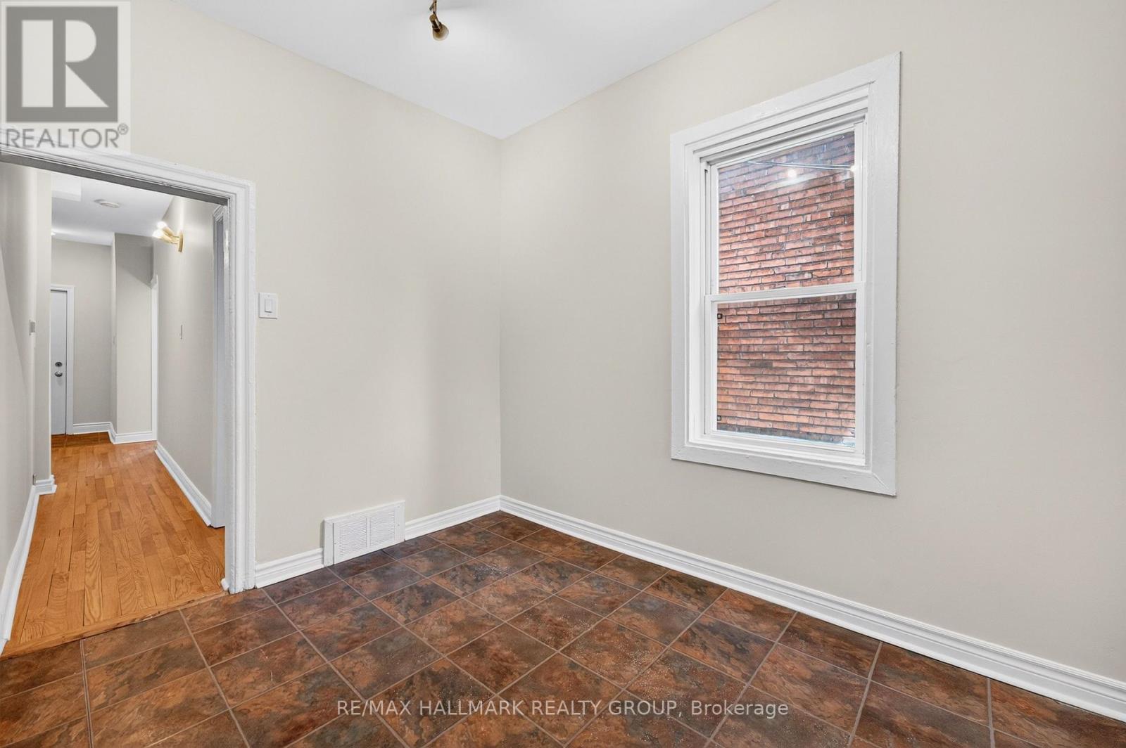 212 ARLINGTON AVENUE - 14