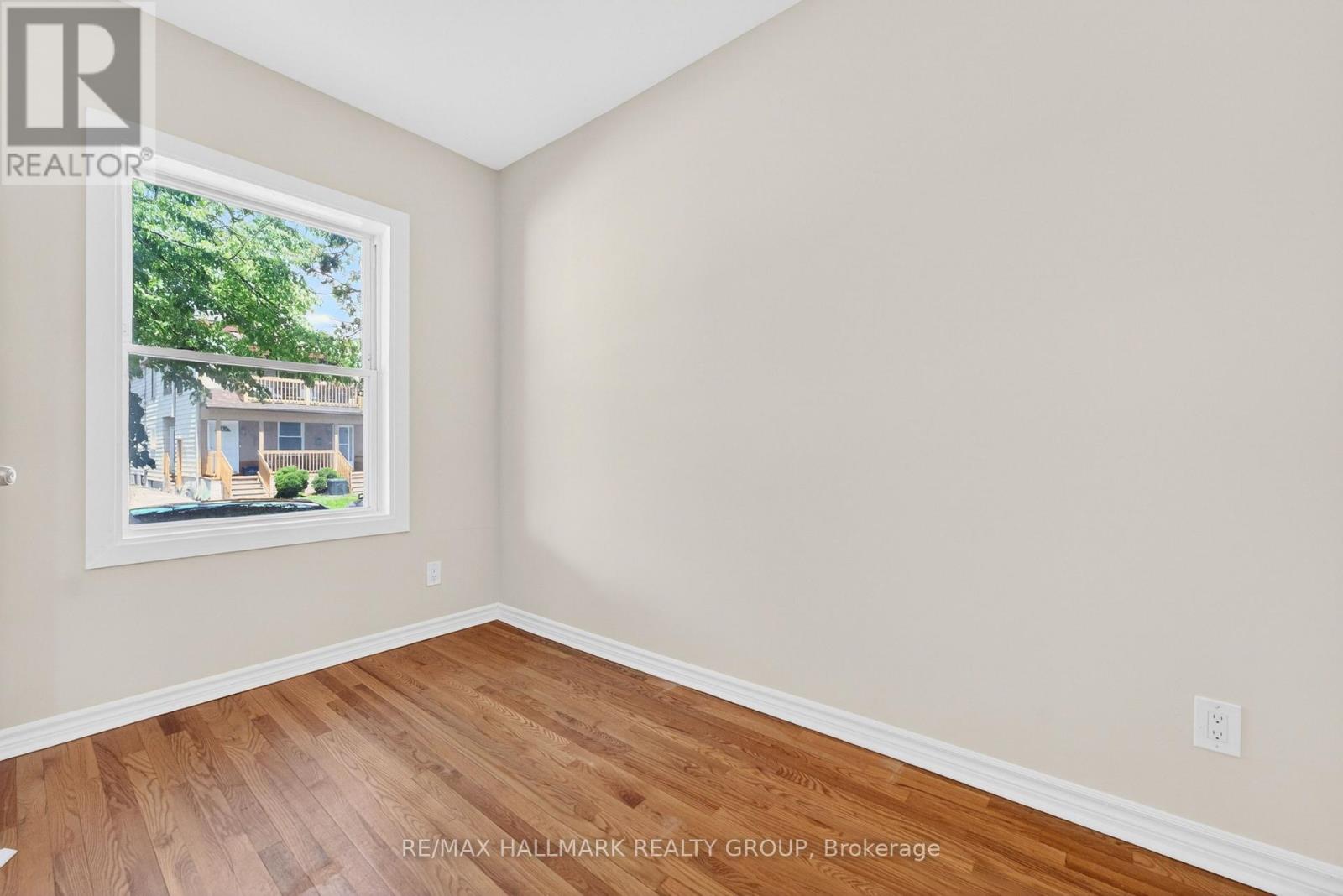 212 ARLINGTON AVENUE - 5
