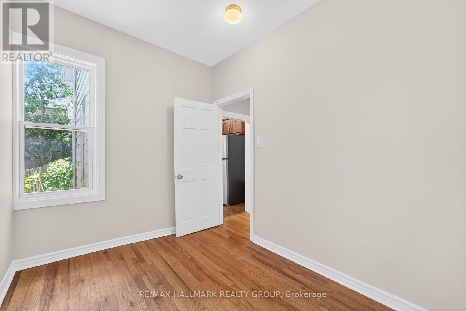 212 ARLINGTON AVENUE - 8