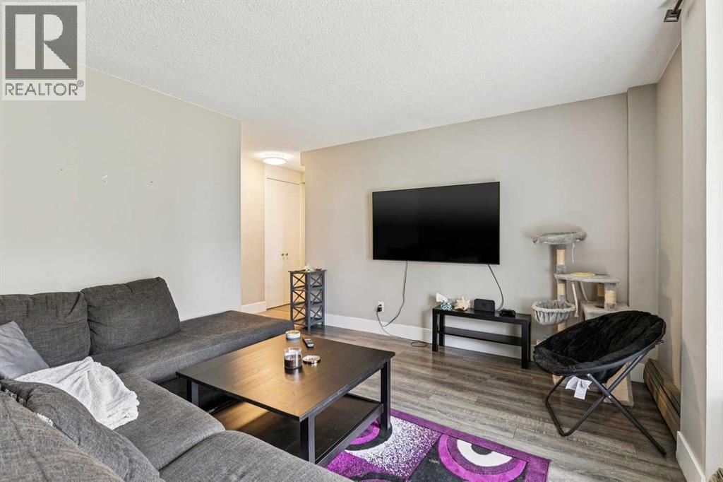 #208 315 Heritage Drive SE - Image 3