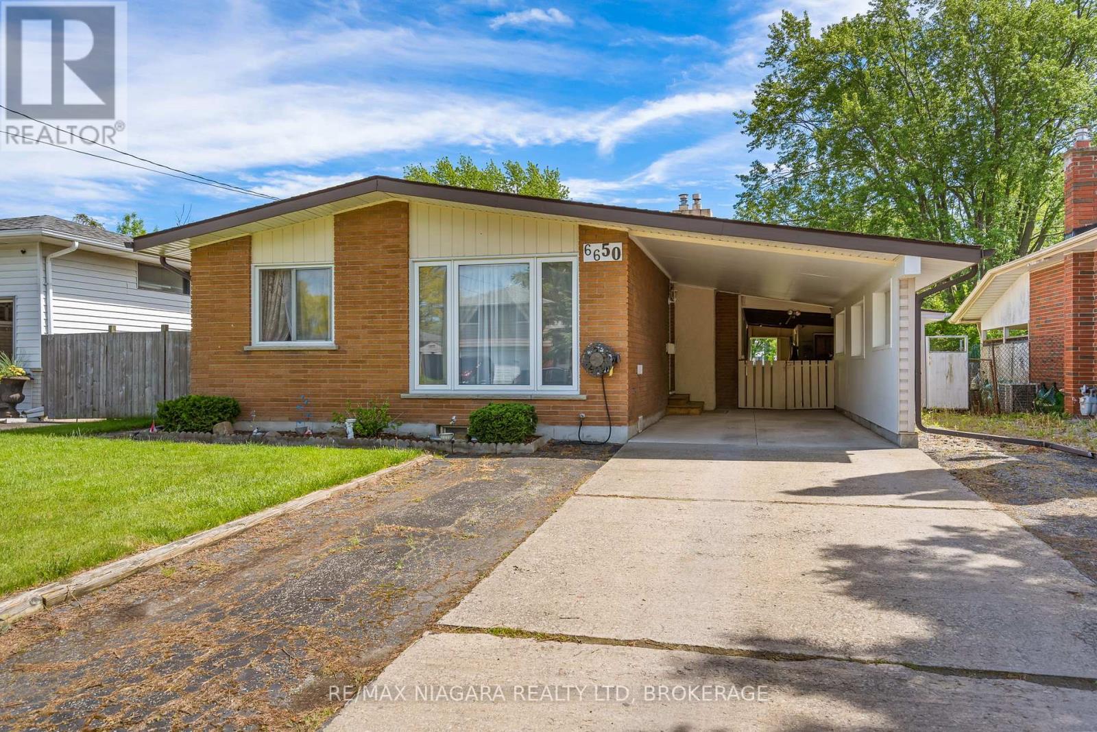 6650 HAWKINS STREET - 1