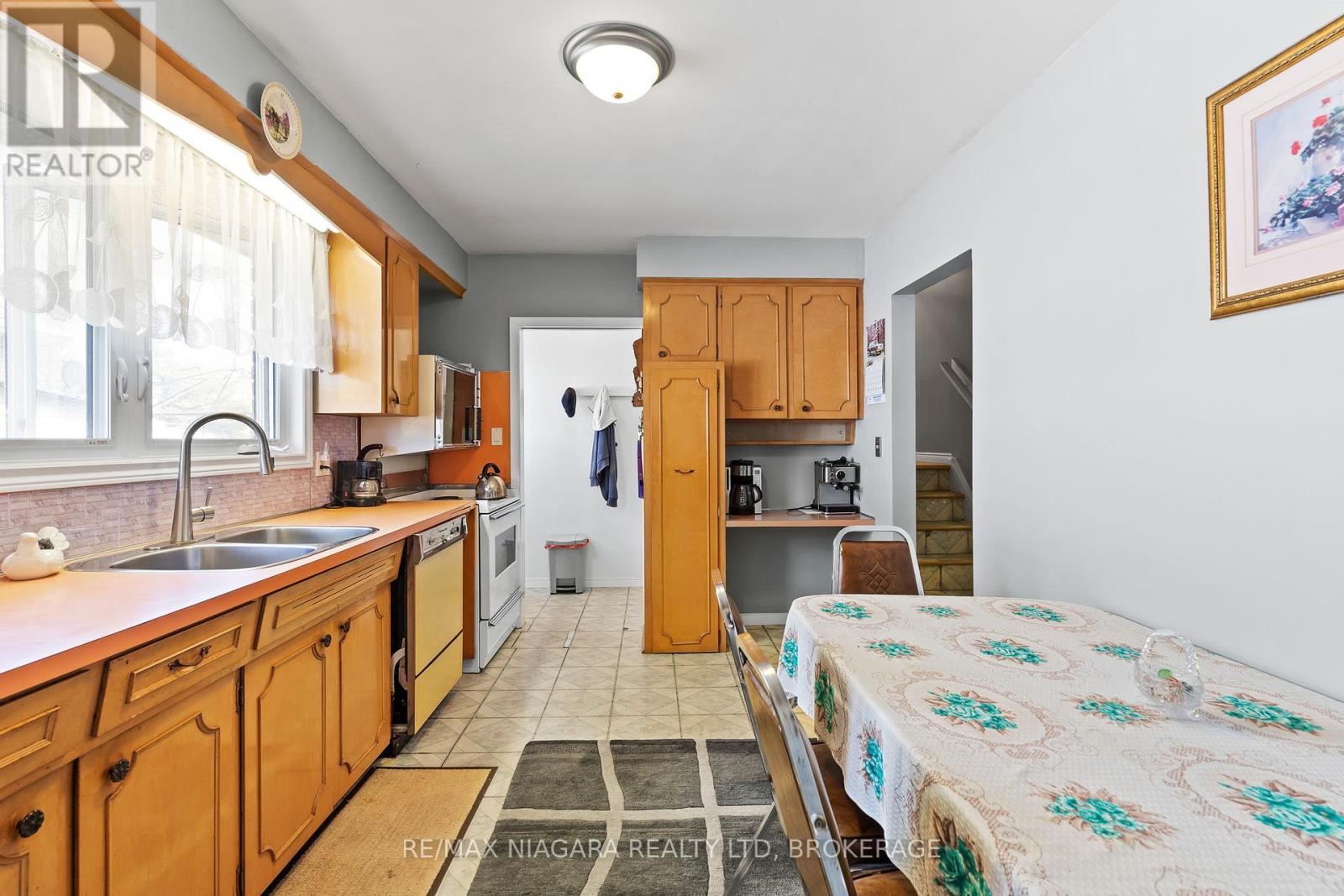 6650 HAWKINS STREET - 13