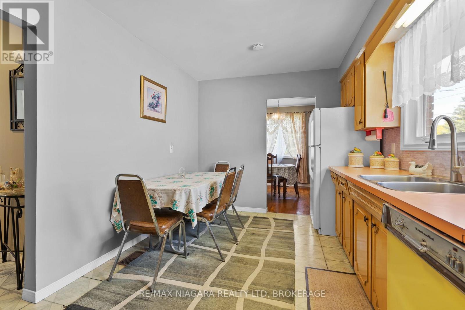 6650 HAWKINS STREET - 15