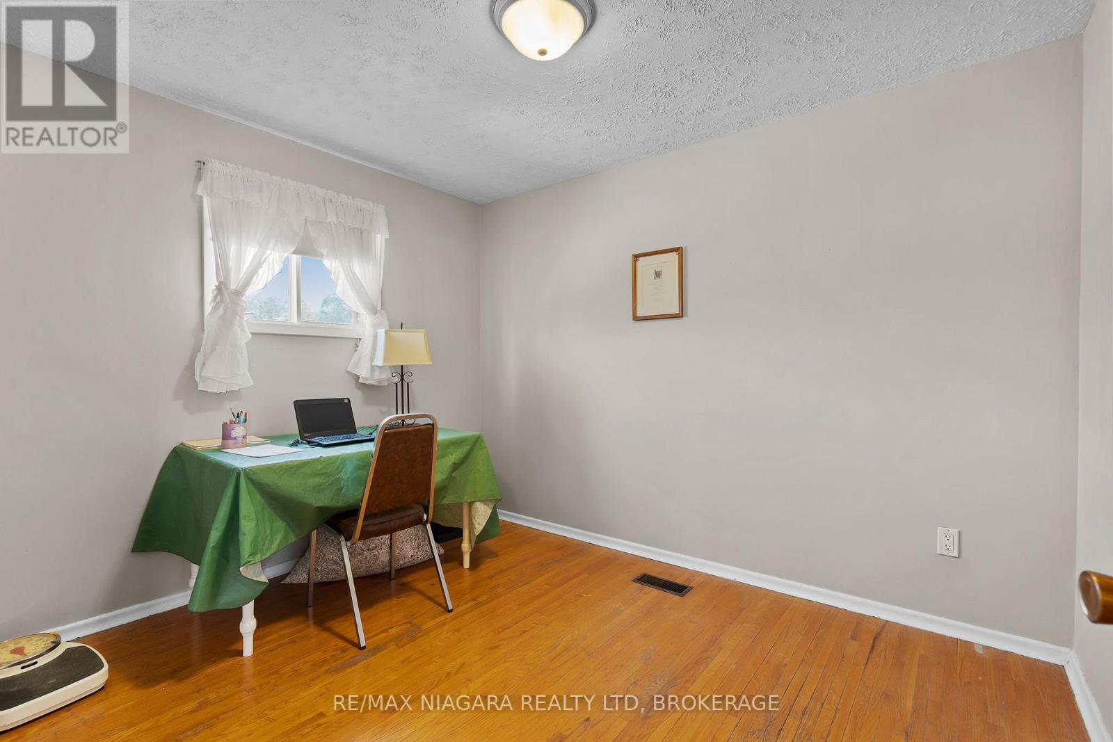 6650 HAWKINS STREET - 18