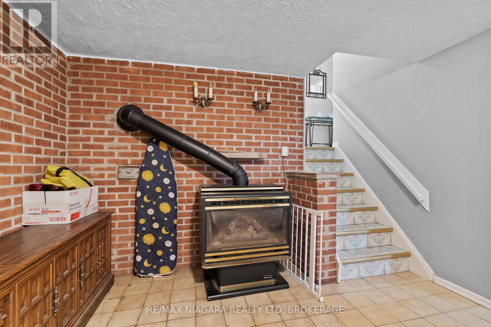 6650 HAWKINS STREET - 24