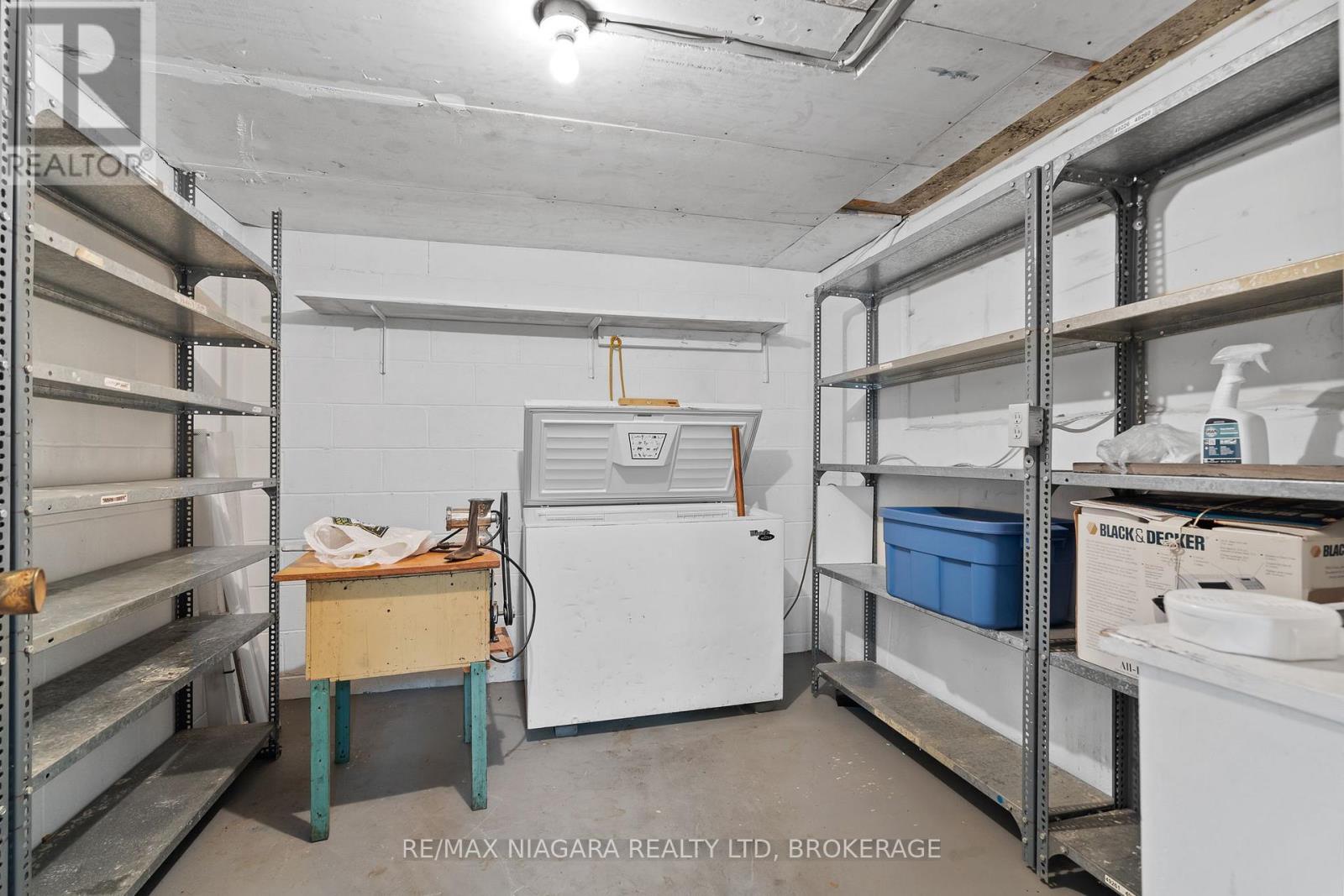 6650 HAWKINS STREET - 30