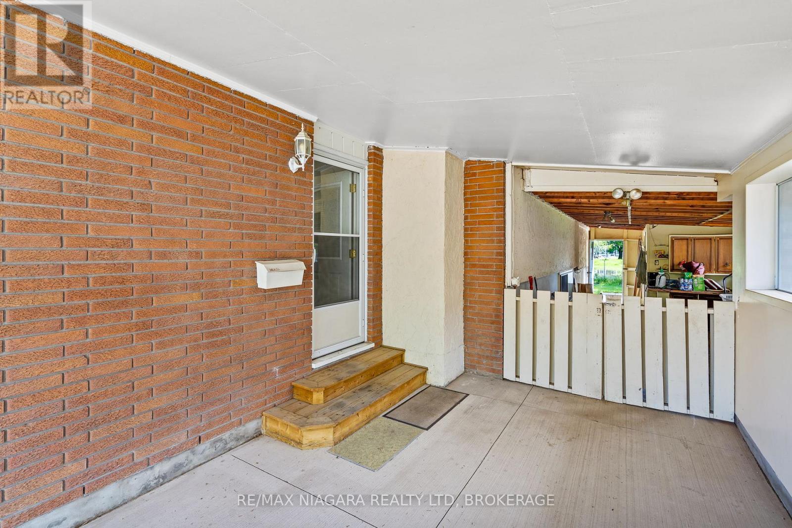 6650 HAWKINS STREET - 4