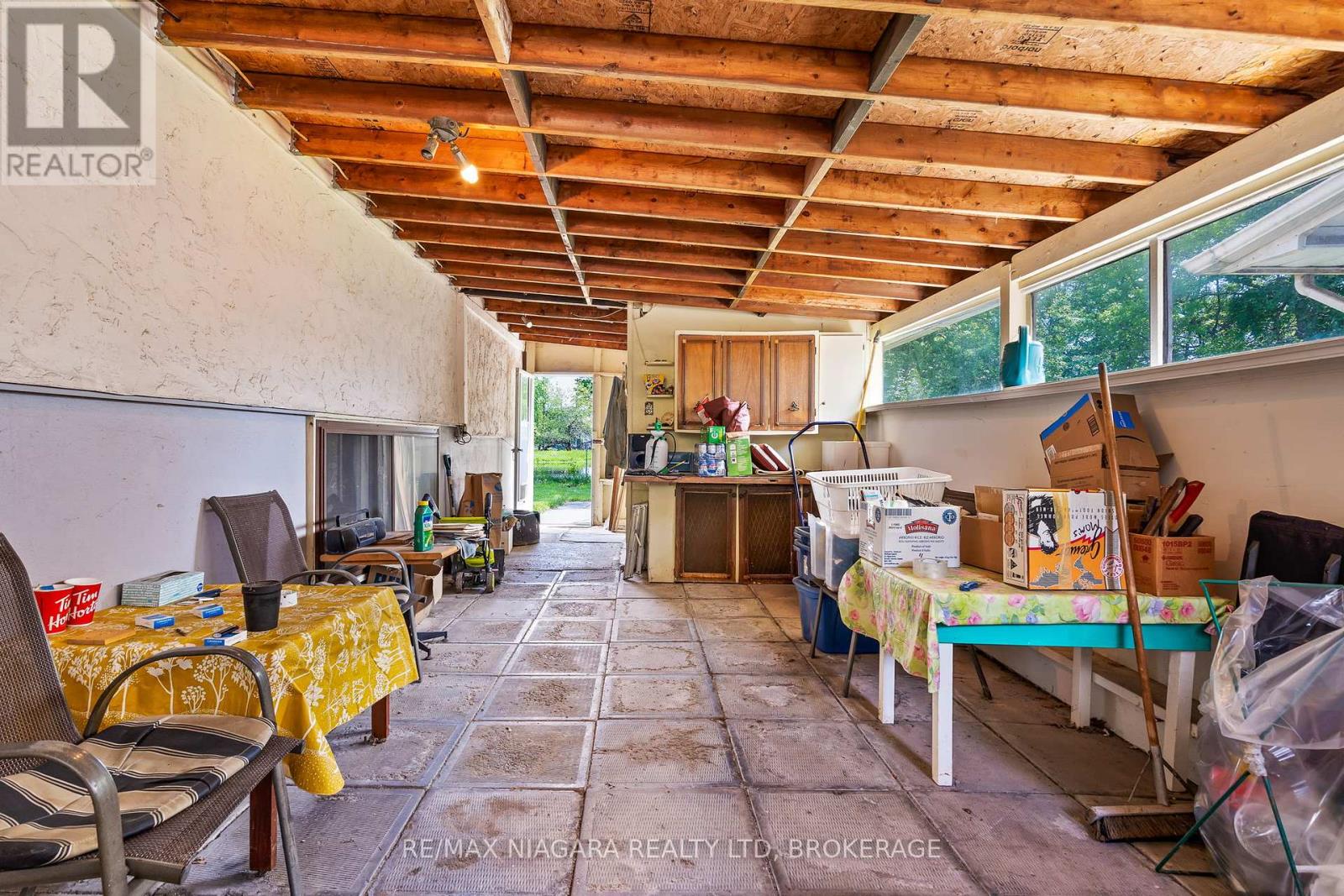 6650 HAWKINS STREET - 8