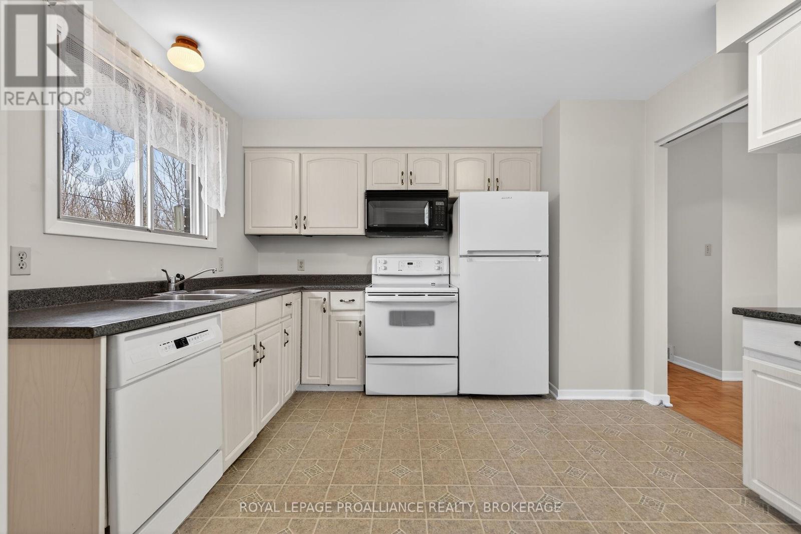 209 GLEN CASTLE ROAD - 15