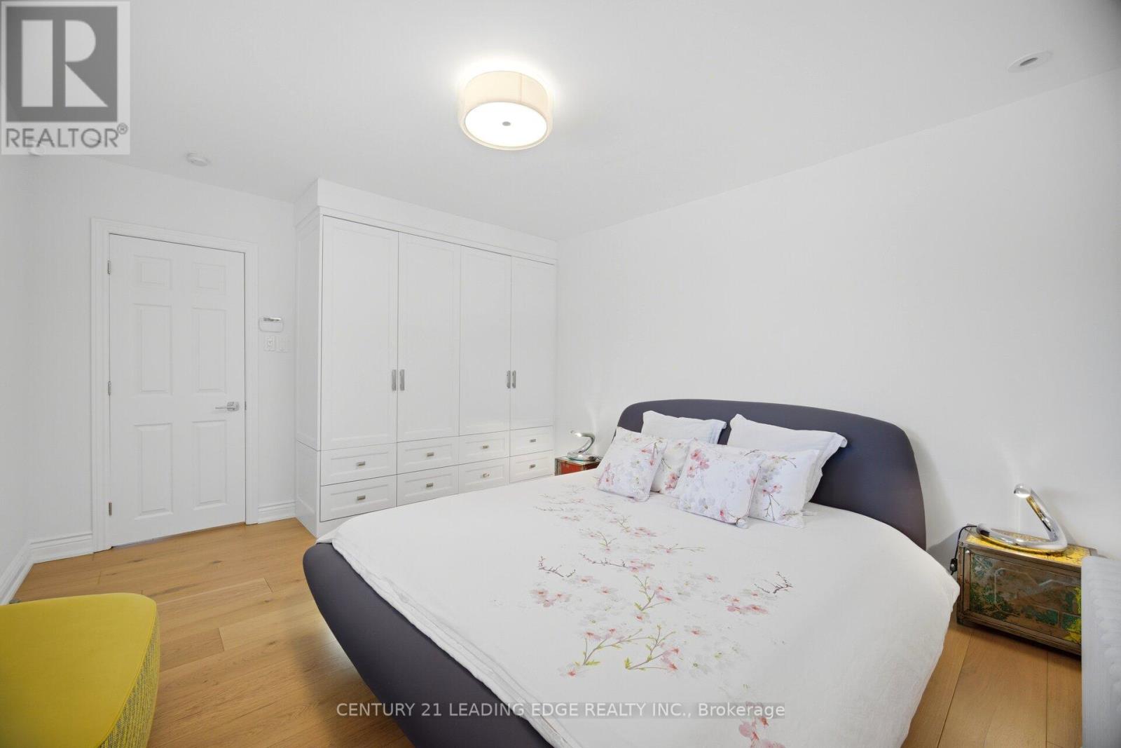41 TILSON ROAD - 21