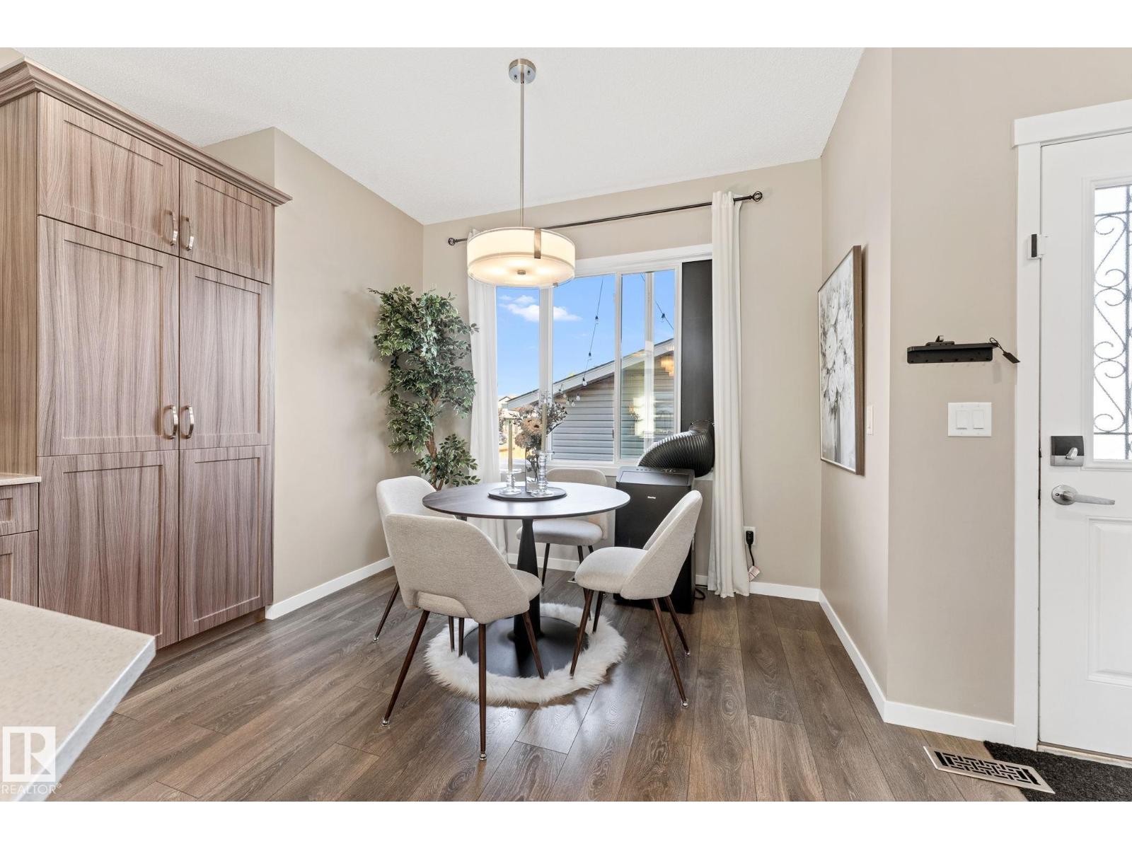 17159 49 ST NW - 15