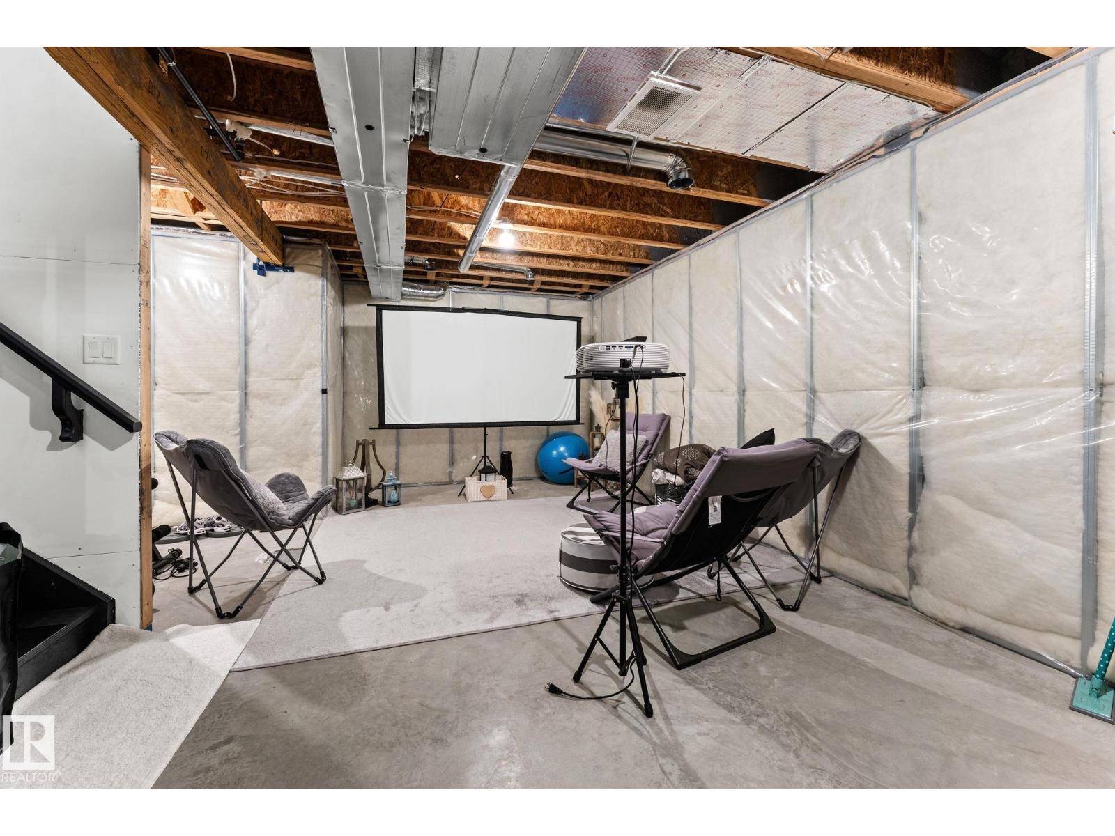 17159 49 ST NW - 32