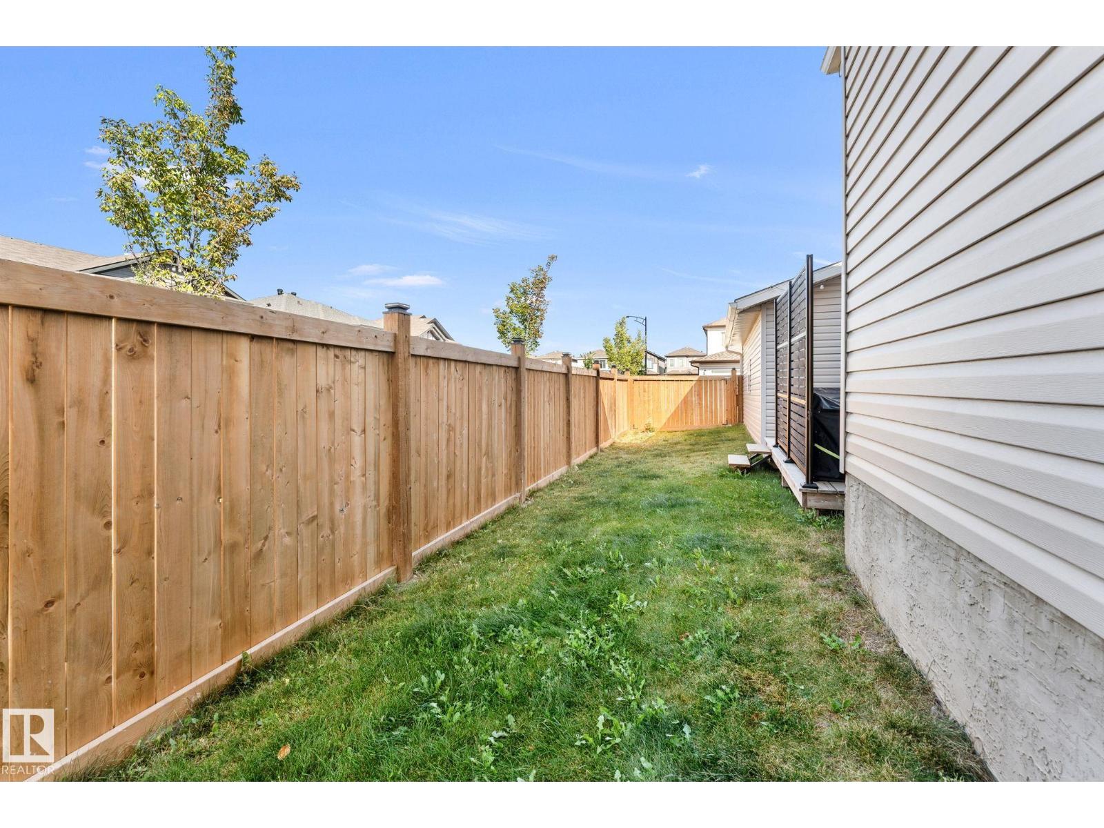 17159 49 ST NW - 36