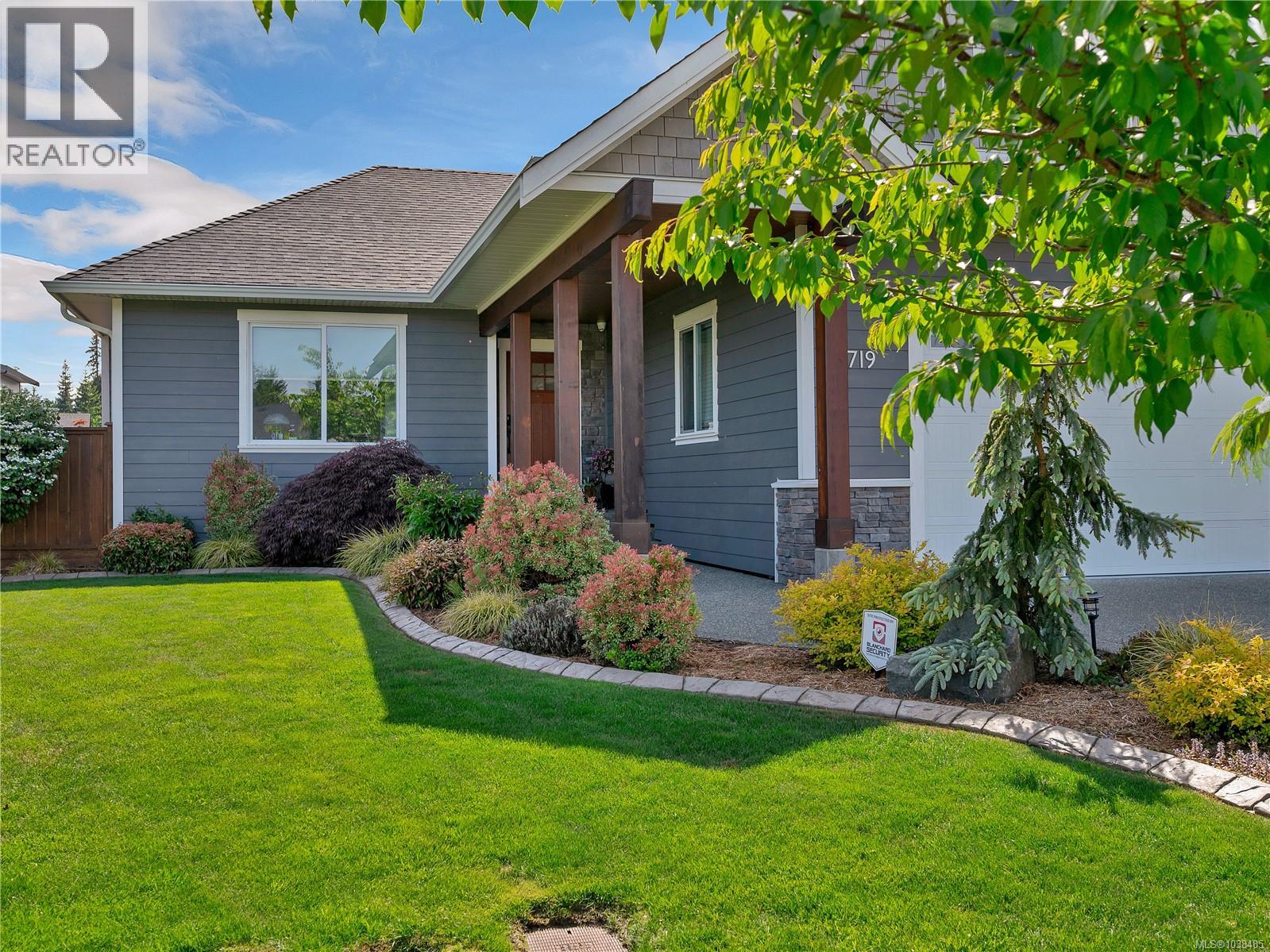 719 Sitka St - 46