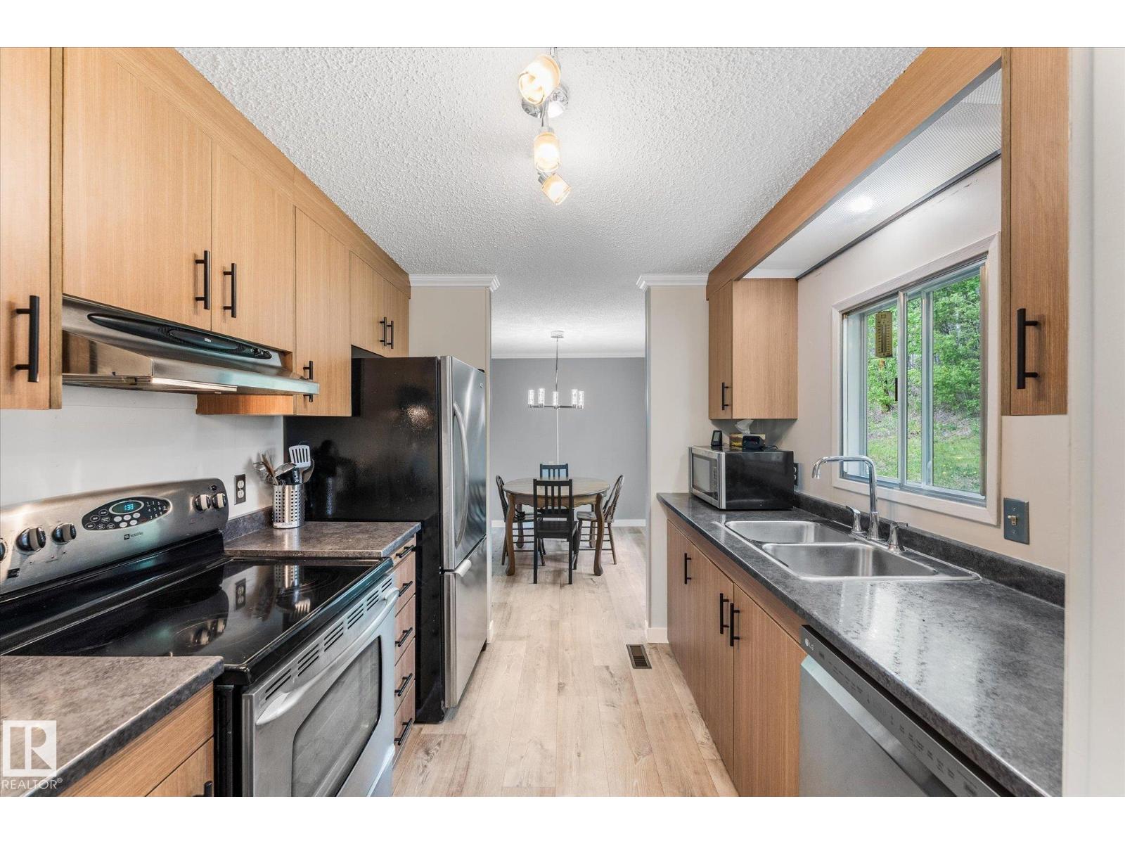 #129 53304 RGE ROAD 30 - 13