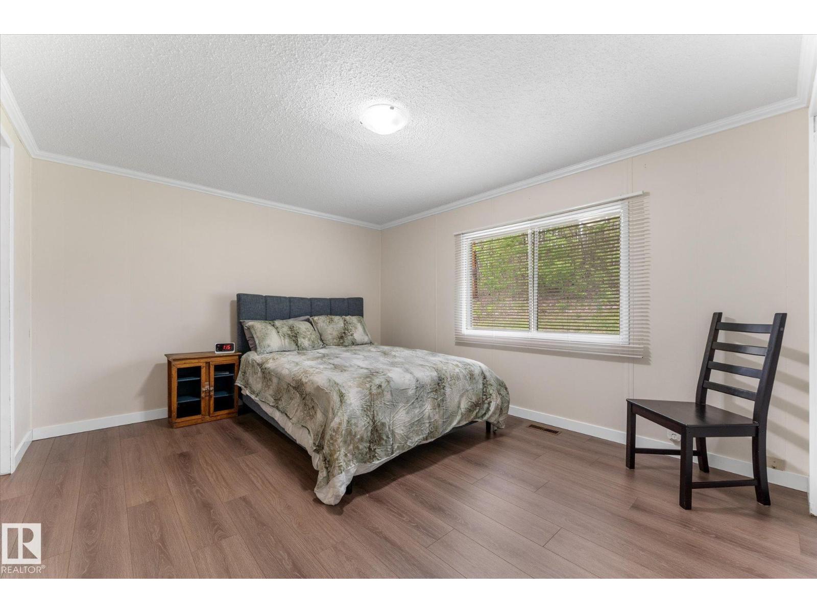 #129 53304 RGE ROAD 30 - 14