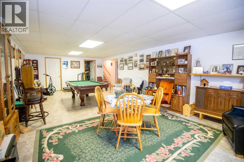 10218 102 Avenue - 33