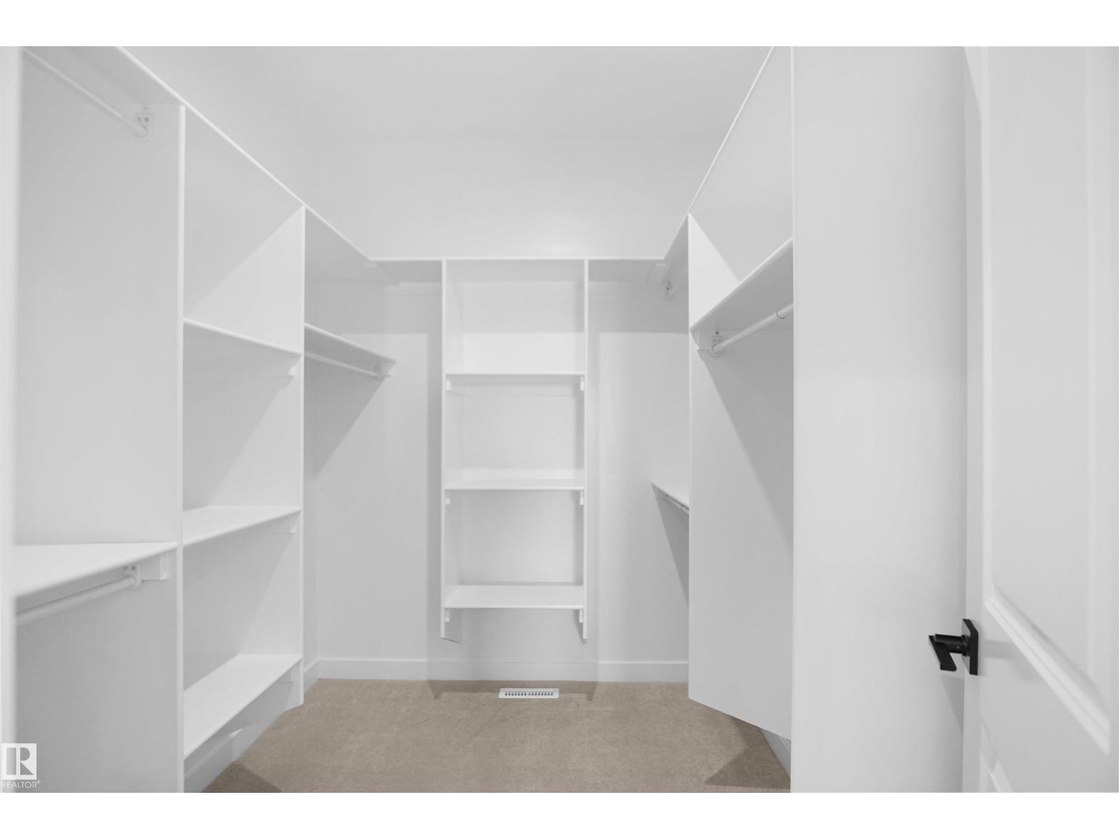6403 29 AVE SW - 22
