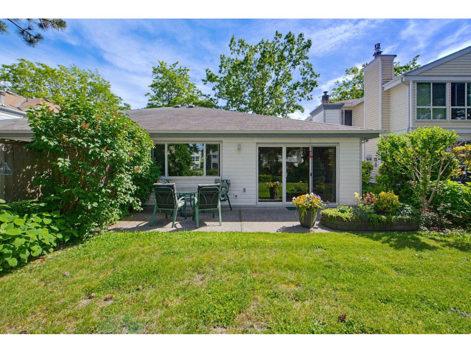 12263 92 Avenue - main photo