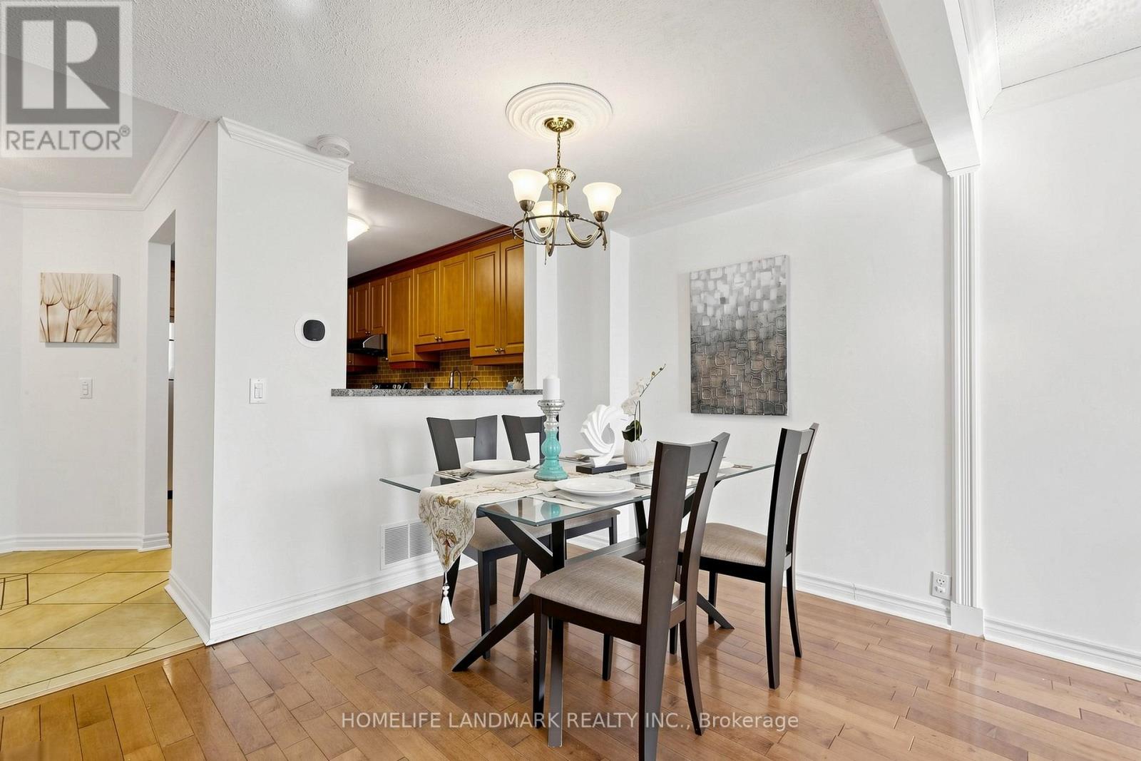 37 TREETOPS COURT - 13