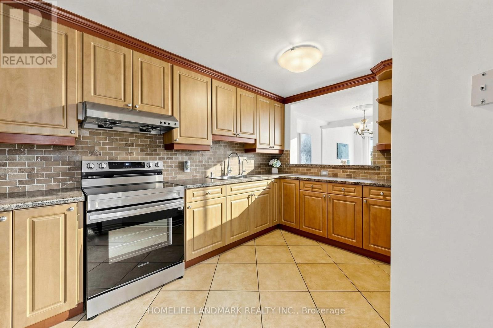 37 TREETOPS COURT - 18