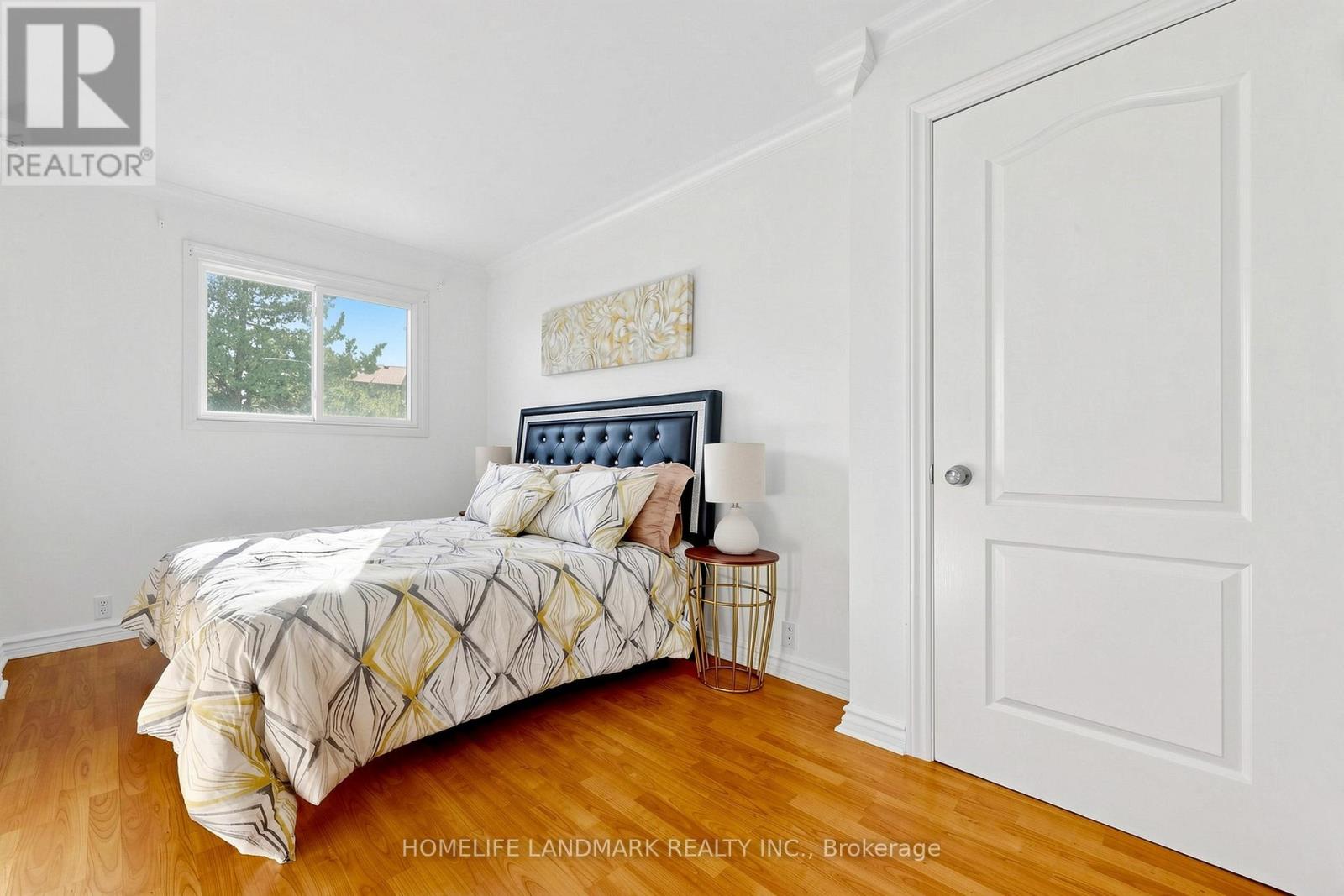 37 TREETOPS COURT - 33