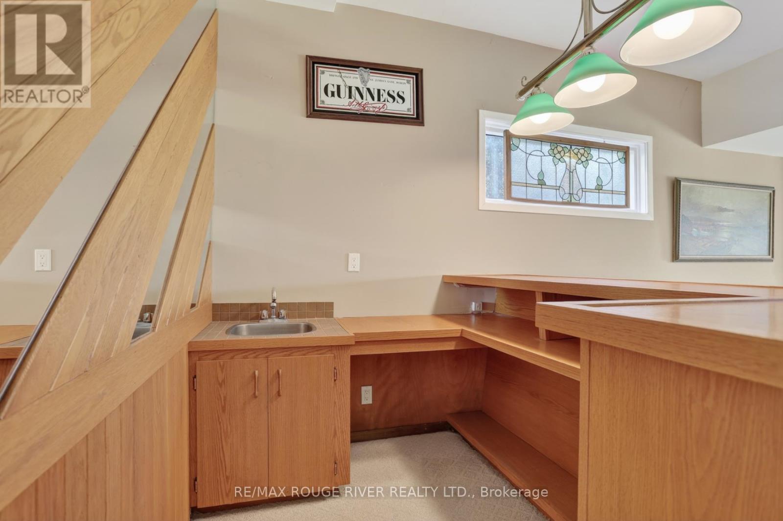 250 RIDGEWOOD ROAD - 30
