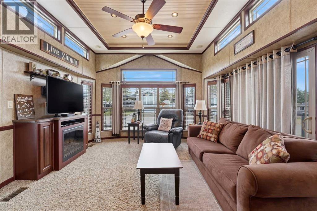 70, 41310 Range Road 282 - 11