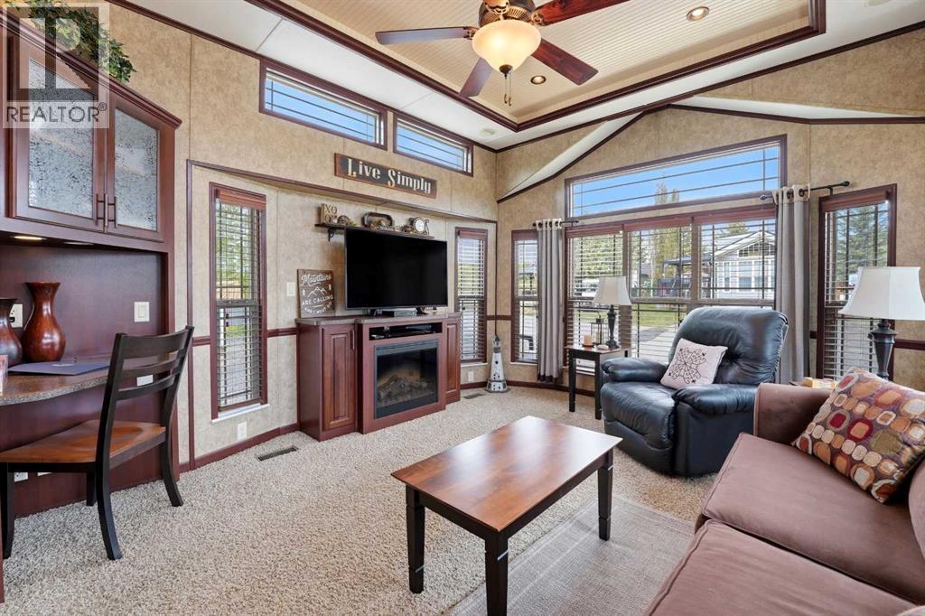 70, 41310 Range Road 282 - 12