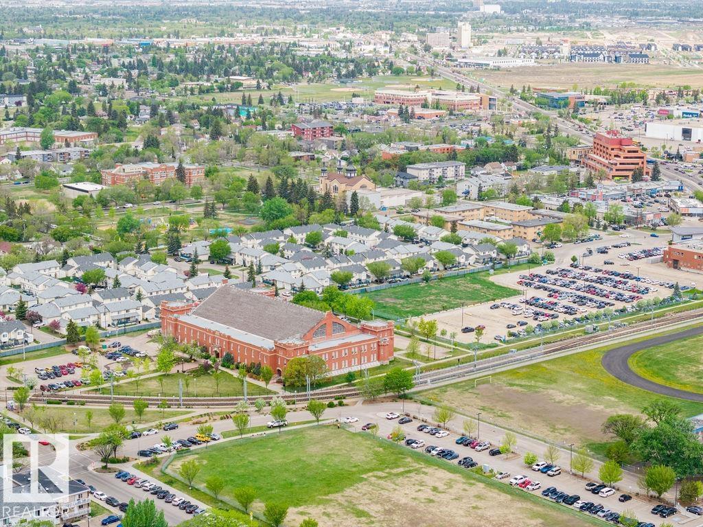 #204 10118 106 AV NW - 36