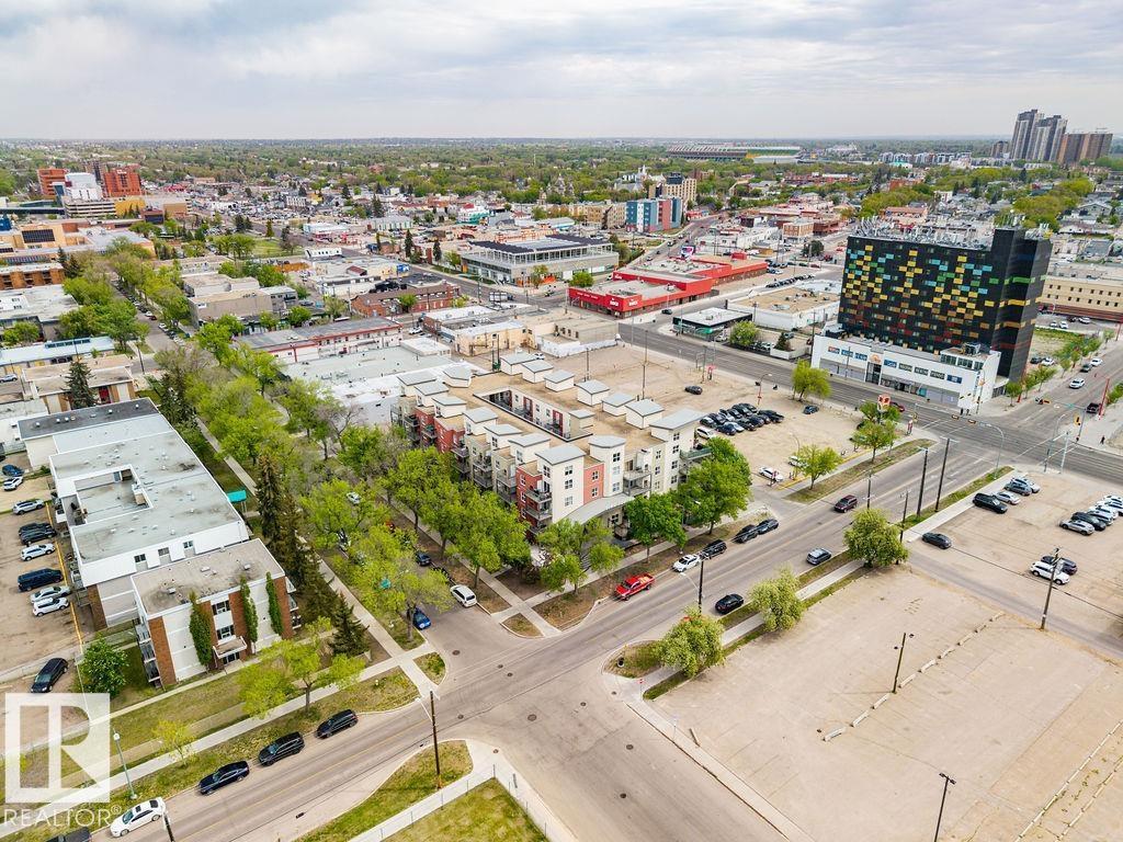 #204 10118 106 AV NW - 42