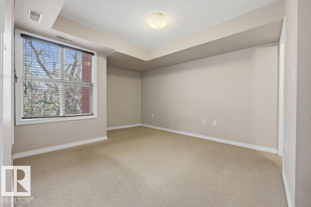#204 10118 106 AV NW - 20