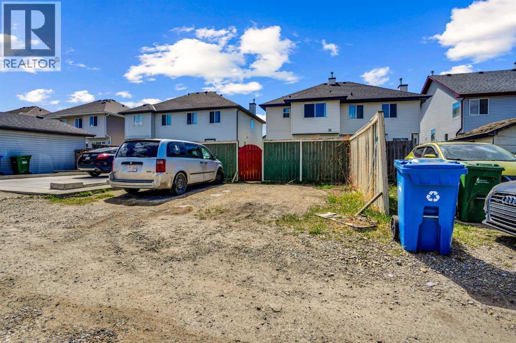 19 Taravista Gardens NE - 36